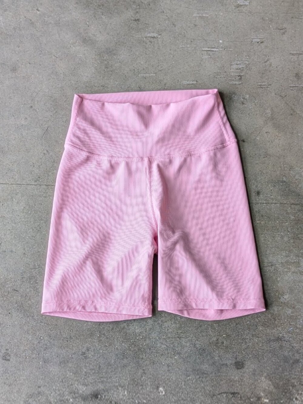 WILO The Label Pink Ribbed Knit High Rise Biker Shorts medium